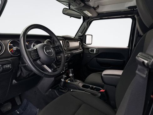 Used 2018 Jeep Wrangler Unlimited Sport S image 10