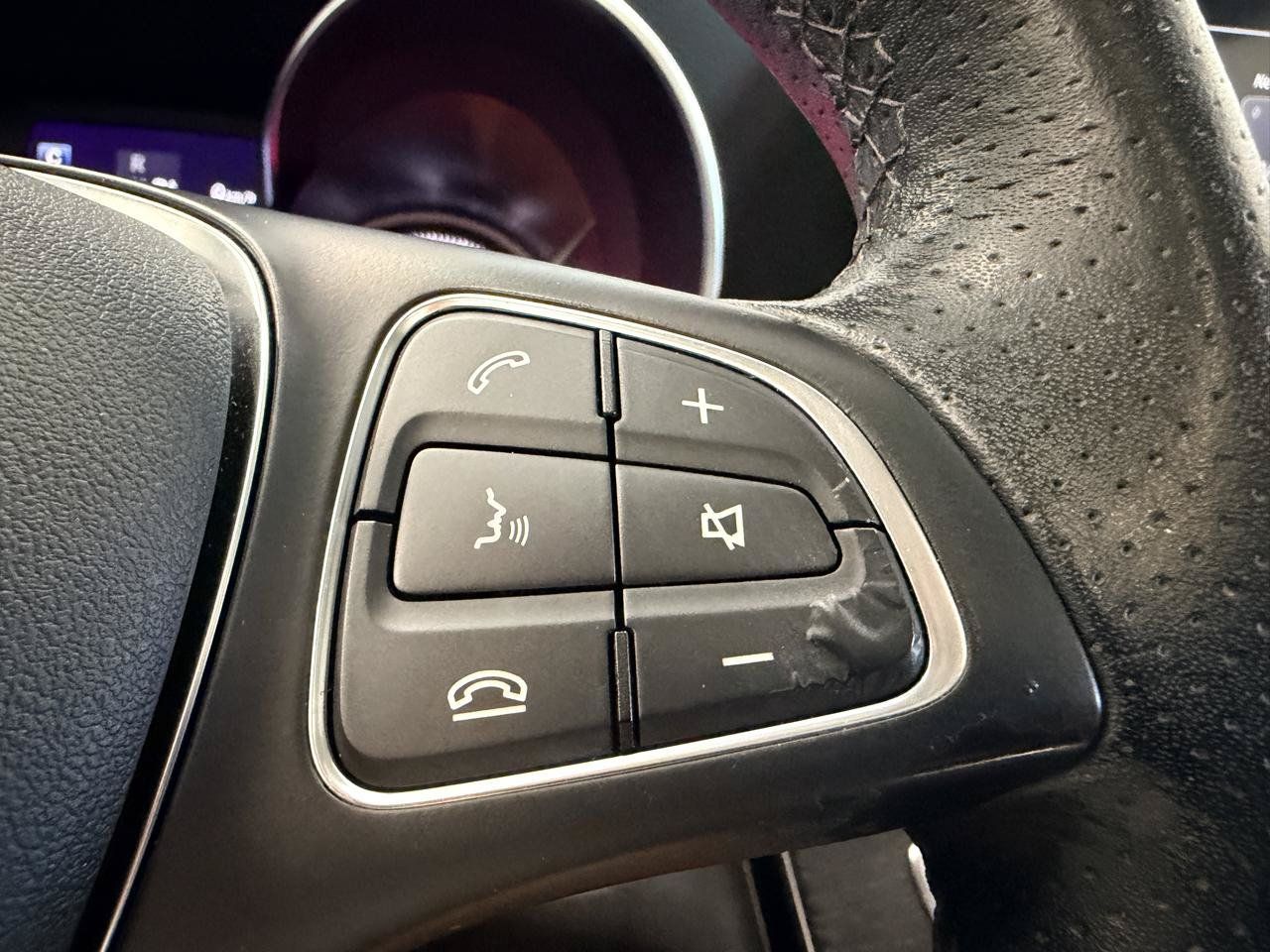 Used 2017 Mercedes-Benz C 300 Sedan image 31