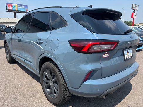 Used 2023 Ford Escape ST-Line w/ Tech Pack #1 AWD/4WD image 5
