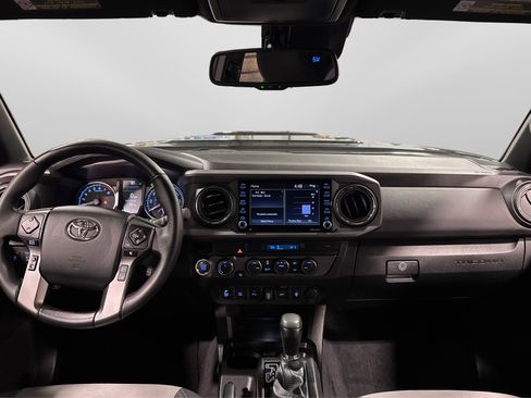 Used 2023 Toyota Tacoma TRD Sport image 21