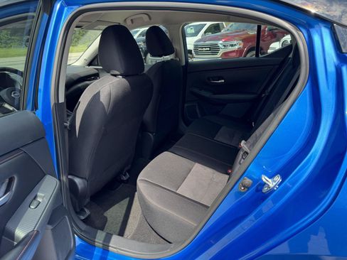 Used 2025 Nissan Sentra SR w/ Midnight Edition FWD image 6