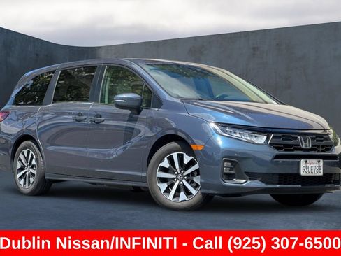 Used 2025 Honda Odyssey EX-L image 2