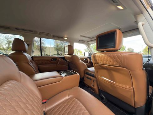 Used 2019 INFINITI QX80 Luxe w/ 22" Wheel Package AWD/4WD image 89