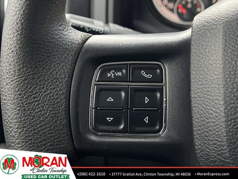 Used 2018 RAM 1500 Classic SLT image 25