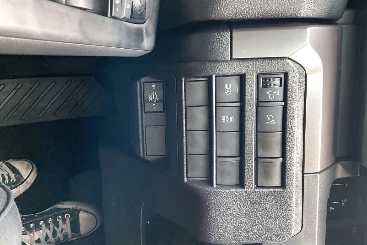 Used 2026 Toyota Tacoma SR5 RWD image 35