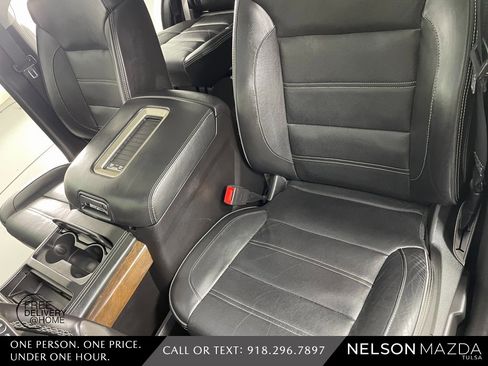 Used 2018 GMC Yukon Denali w/ Denali Ultimate Package image 23