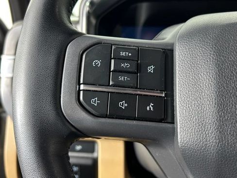 Used 2024 Ford F250 Lariat AWD/4WD image 30