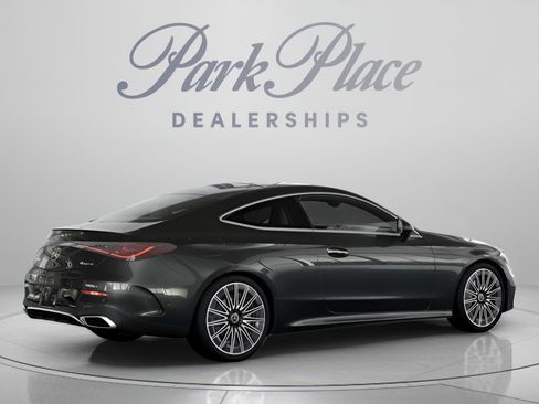 Used 2025 Mercedes-Benz CLE 300 4MATIC Coupe image 18