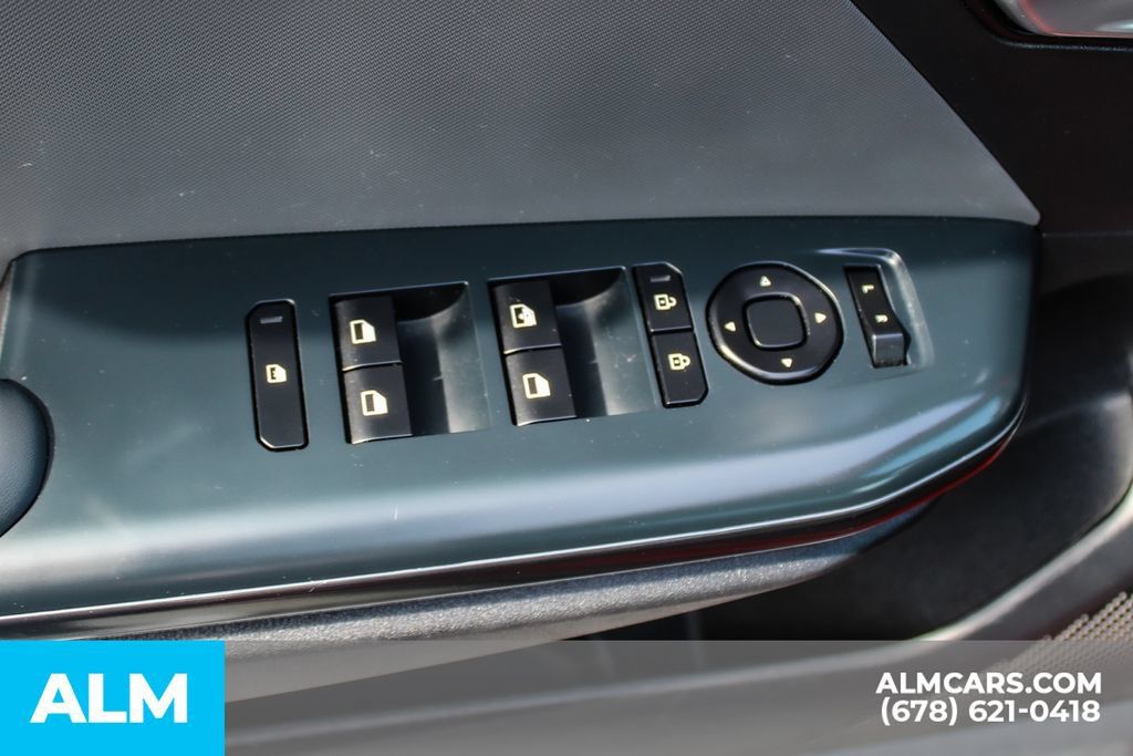 Used 2025 Kia K4 FWD image 37