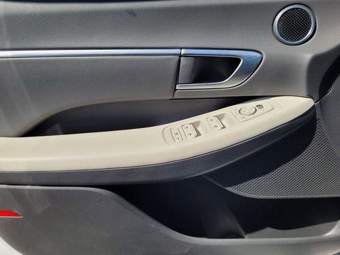 Used 2025 Hyundai Sonata SEL image 15