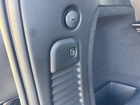 Used 2024 Dodge Durango R/T image 19