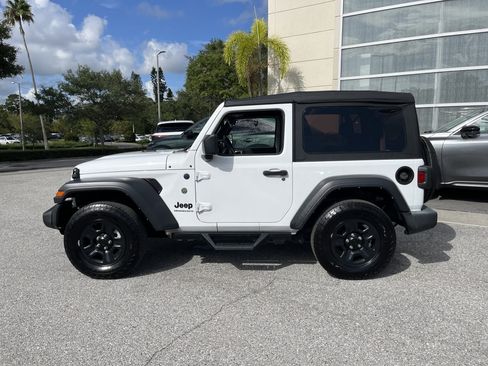Used 2023 Jeep Wrangler Sport AWD/4WD image 4
