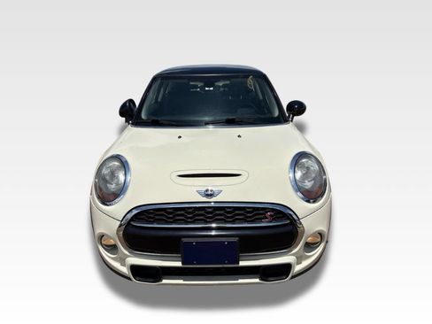 Used 2018 MINI Cooper S FWD image 5