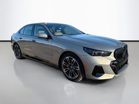 New 2026 BMW 530i w/ Executive Package image 1