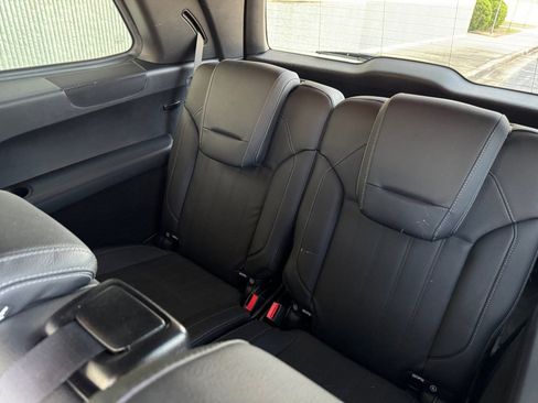 Used 2019 Mercedes-Benz GLS 450 4MATIC image 18