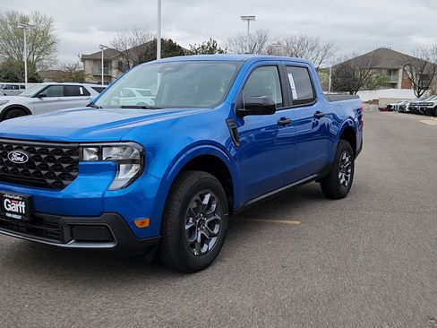 New 2026 Ford Maverick XLT w/ XLT Luxury Package AWD/4WD image 2