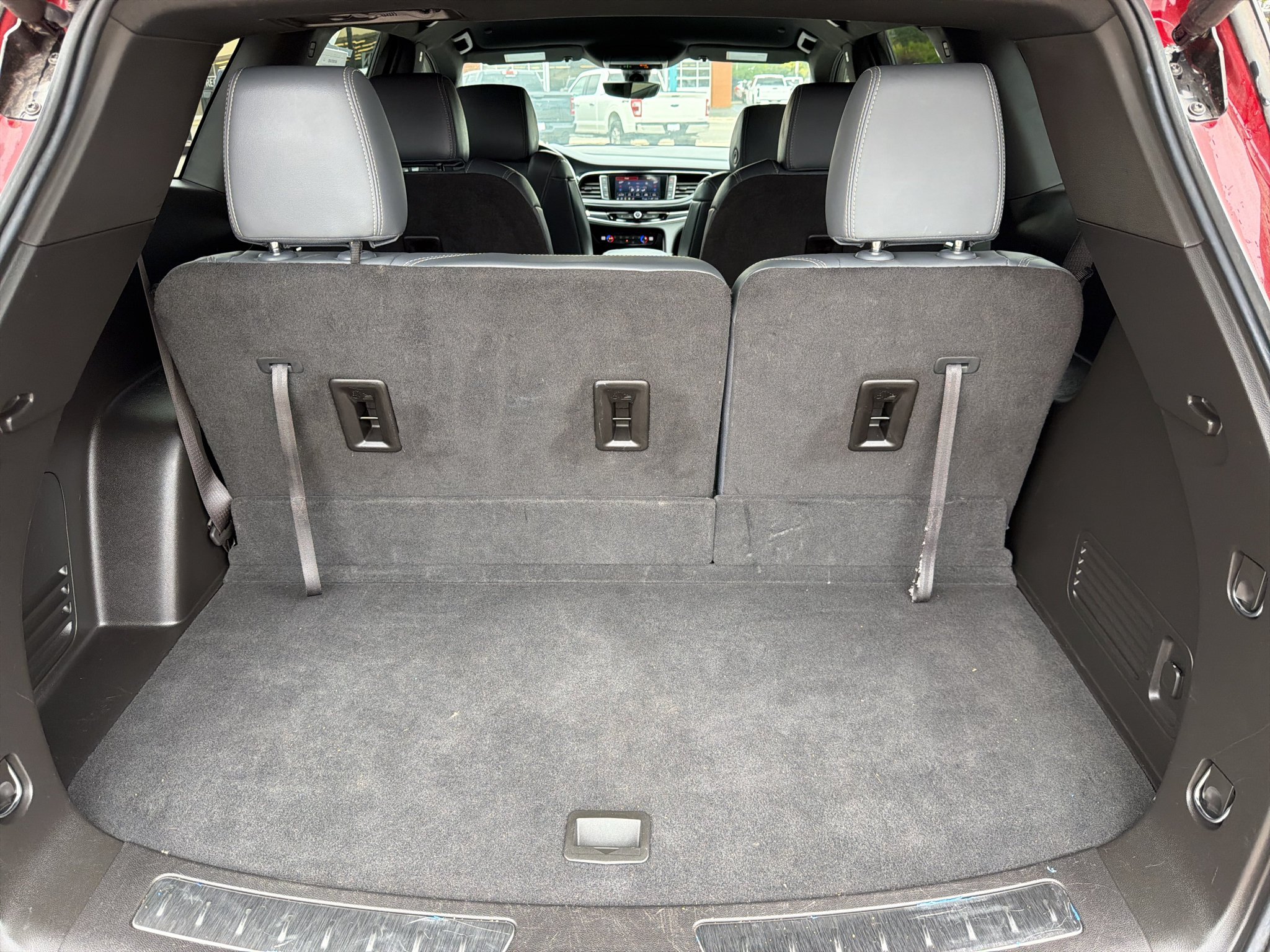 Used 2024 Buick Enclave Essence w/ Sport Touring Edition AWD/4WD image 19