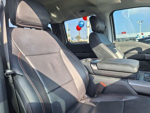 Used 2022 Ford F150 Lariat w/ Equipment Group 502A High image 29