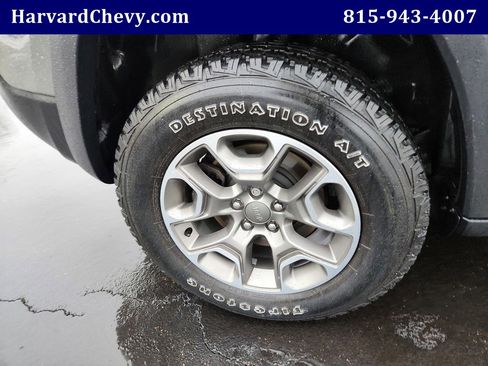 Used 2022 Jeep Cherokee Trailhawk w/ Premium Leather Package image 46