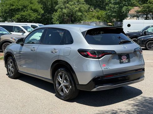 Used 2025 Honda HR-V EX-L image 8