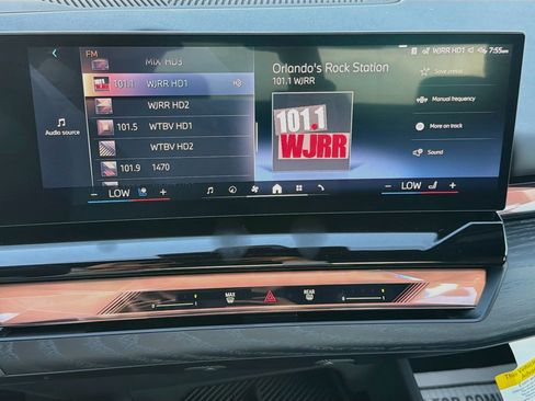 New 2027 BMW 530i xDrive w/ Premium Package AWD/4WD image 32