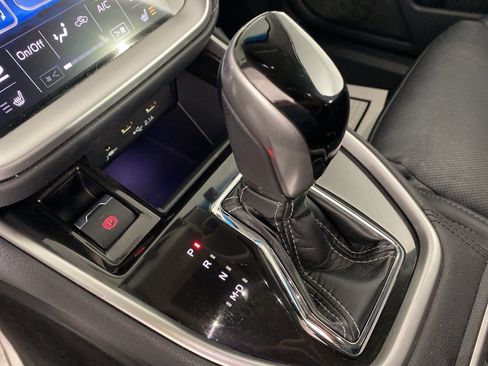 Used 2020 Subaru Outback Limited w/ Popular Package #2 image 18