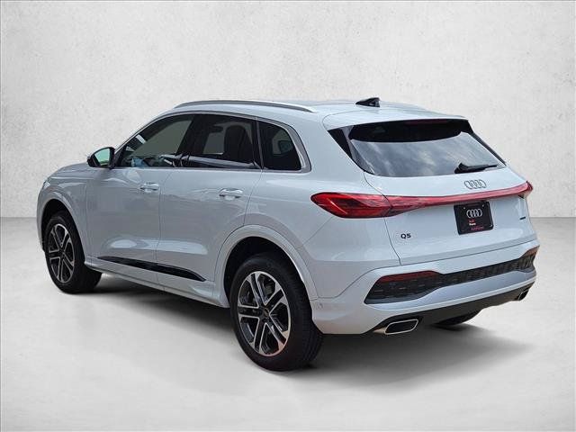 Certified 2025 Audi Q5 Premium Plus w/ Premium Plus AWD/4WD image 8