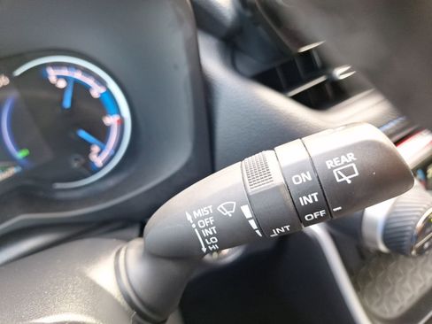 Used 2024 Toyota RAV4 XSE AWD/4WD image 24
