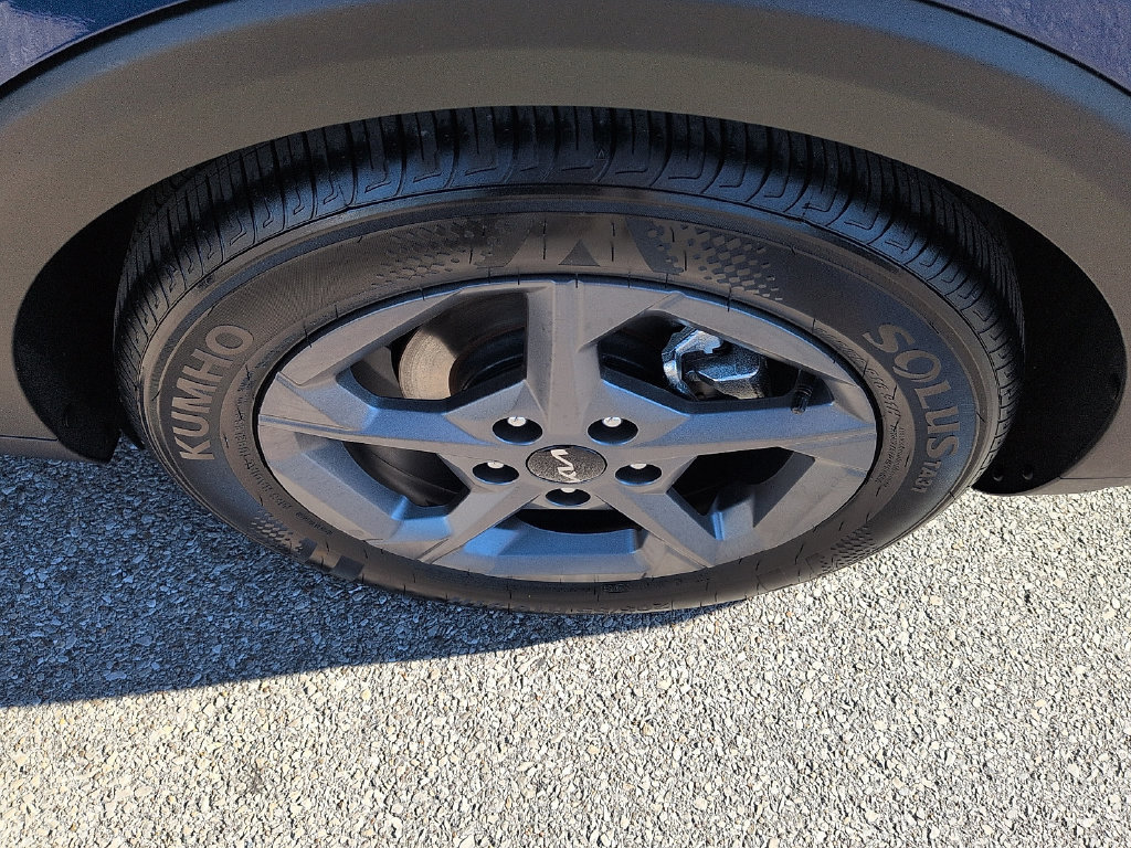 Used 2025 Kia K4 FWD image 10