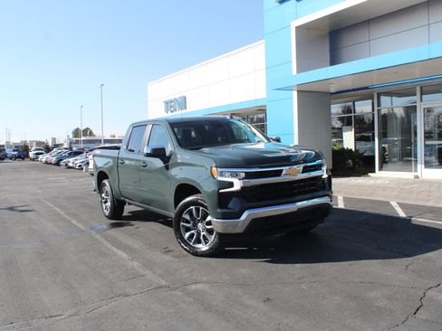New 2026 Chevrolet Silverado 1500 LT image 2