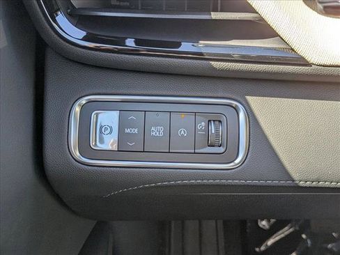 New 2026 Buick Enclave Preferred w/ Power Package image 16