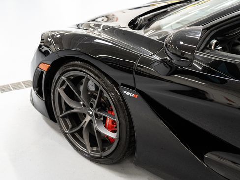 Used 2020 McLaren 720S Luxury image 14