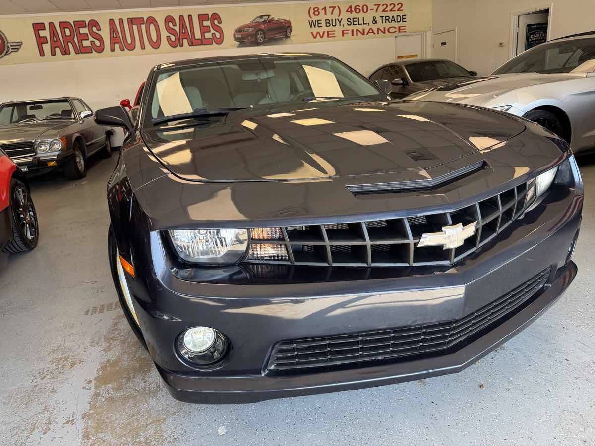 Used 2013 Chevrolet Camaro LS RWD image 10