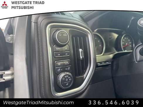 Used 2020 Chevrolet Silverado 2500 High Country w/ Technology Package AWD/4WD image 19