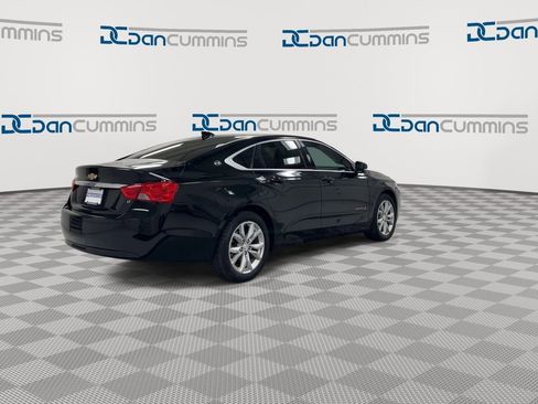 Used 2017 Chevrolet Impala LT FWD image 8