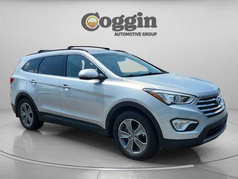 Used 2014 Hyundai Santa Fe GLS FWD image 7