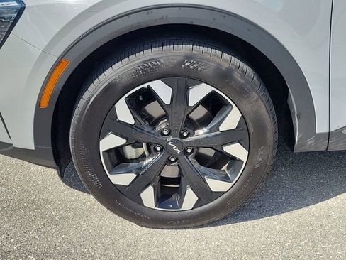 Certified 2024 Kia Sportage X-Line w/ X-Line Premium Package AWD/4WD image 5