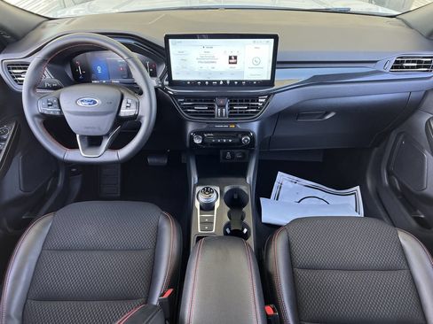 Used 2025 Ford Escape ST-Line w/ Equipment Group 301A FWD image 9