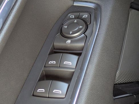 New 2026 GMC Sierra 1500 SLE image 29