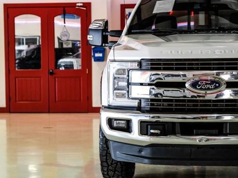 Used 2018 Ford F250 King Ranch w/ King Ranch Ultimate Package AWD/4WD image 46
