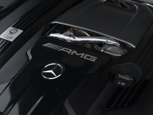 Used 2022 Mercedes-Benz SL 63 AMG SL 63 AMGﾮ w/ Driver Assistance Package image 54