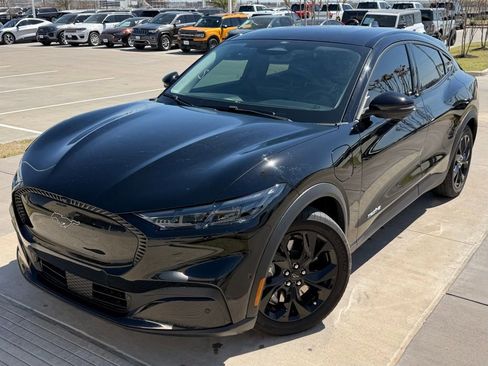 Used 2024 Ford Mustang Mach-E Select image 5