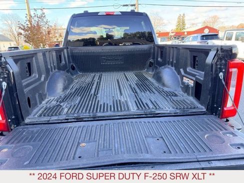 Used 2024 Ford F250 XLT w/ Snow Plow Prep Package image 17