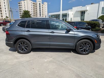 Certified 2023 Volkswagen Tiguan SE