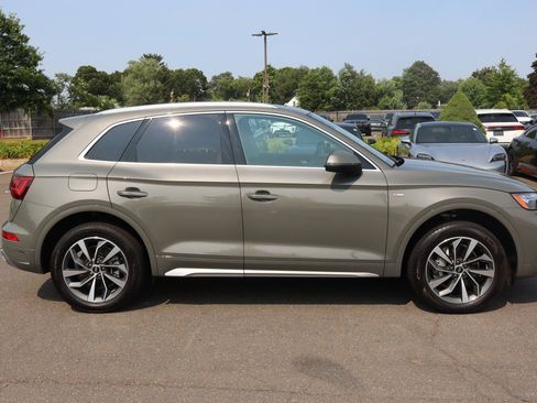 Used 2024 Audi Q5 2.0T Premium Plus w/ Premium Plus Package AWD/4WD image 5