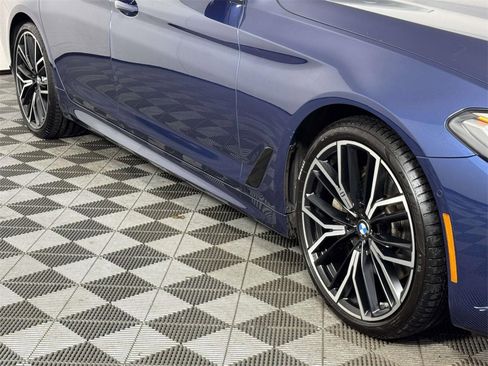 Used 2023 BMW 540i xDrive w/ Executive Package image 12