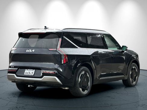 New 2026 Kia EV9 Land AWD/4WD image 4