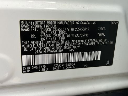 Used 2022 Toyota RAV4 XLE Premium image 34