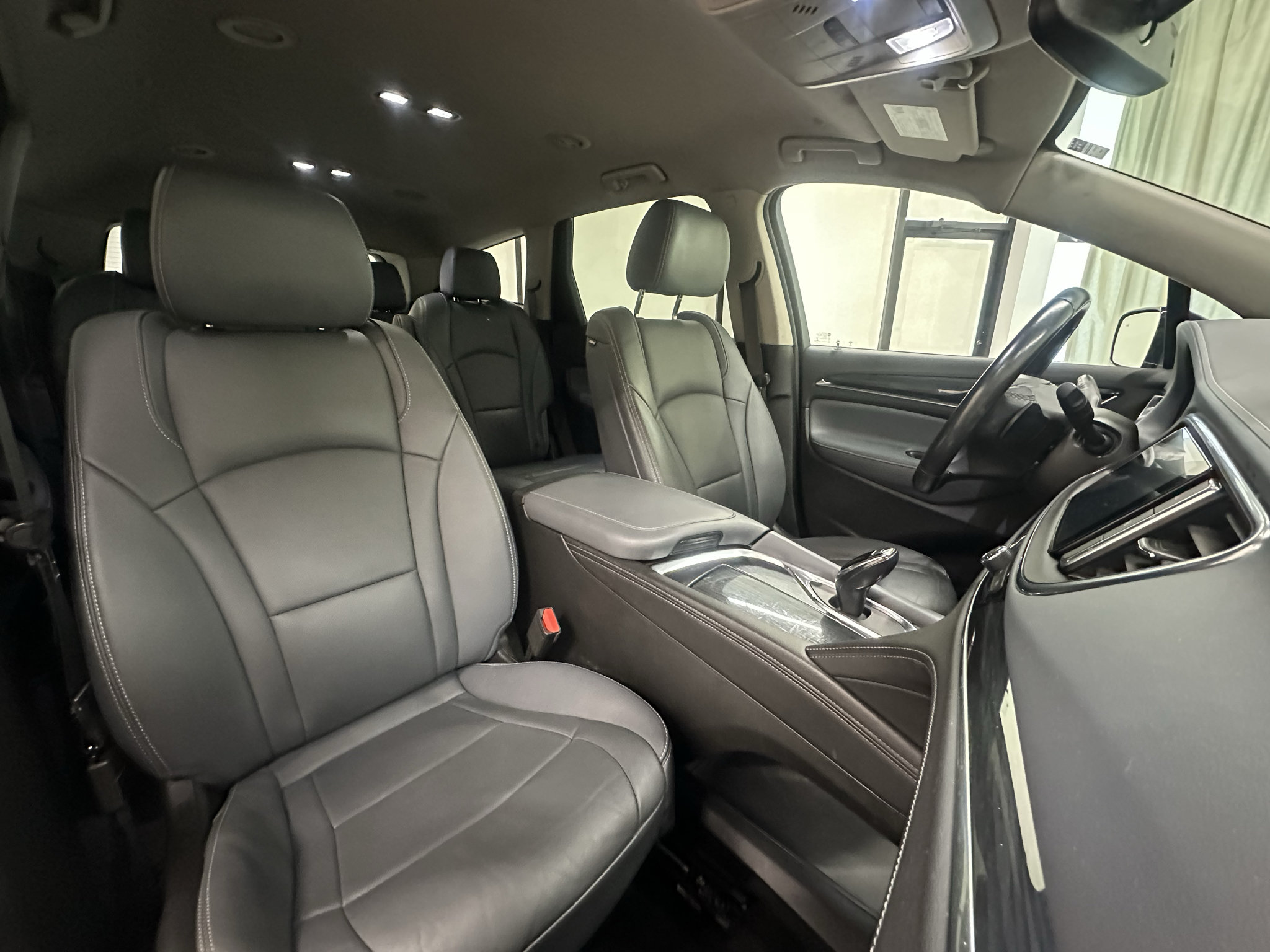 Used 2020 Buick Enclave Essence w/ Trailering Package, 5000 lbs. AWD/4WD image 21