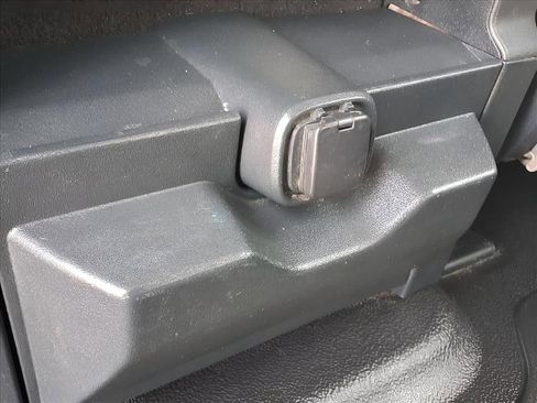 Used 2022 Ford F250 XL w/ Power Equipment Group image 23